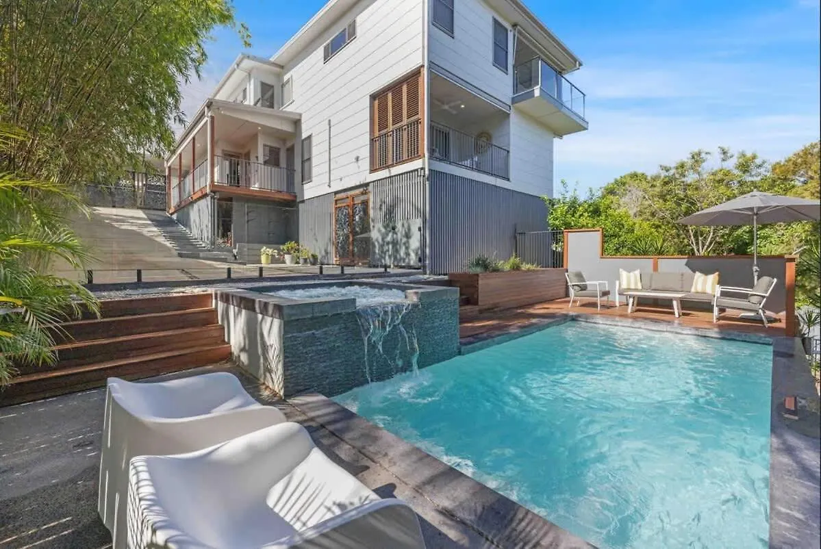 The Sunset Apartment On Orealla صن رايز بيتش